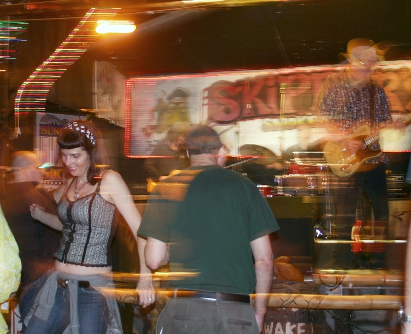 webb42-blurcrowd1.jpg