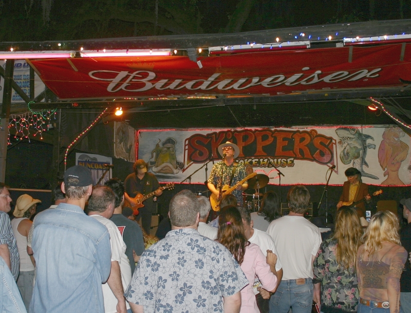 webb53-crowd18.jpg